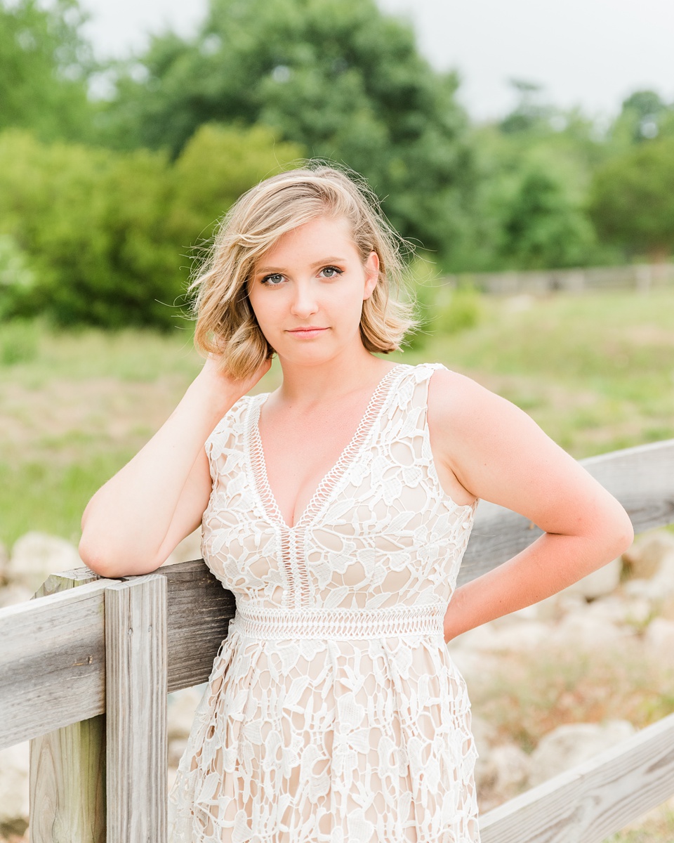Example Shoot Title Tag,midlothian high school senior session ,blonde bob senior hair