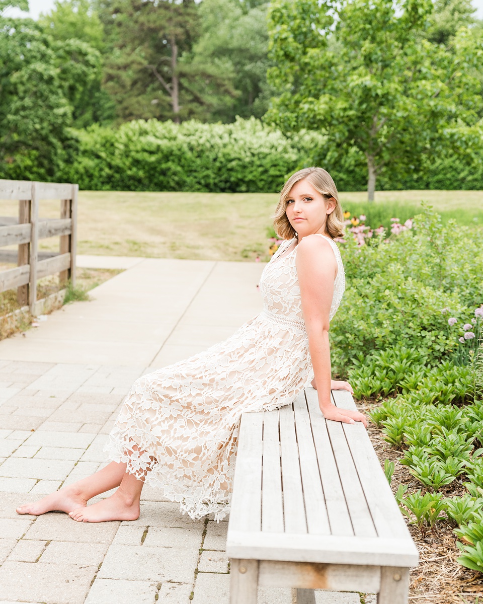 Example Shoot Title Tag,midlothian high school senior session purple flowers senior session
