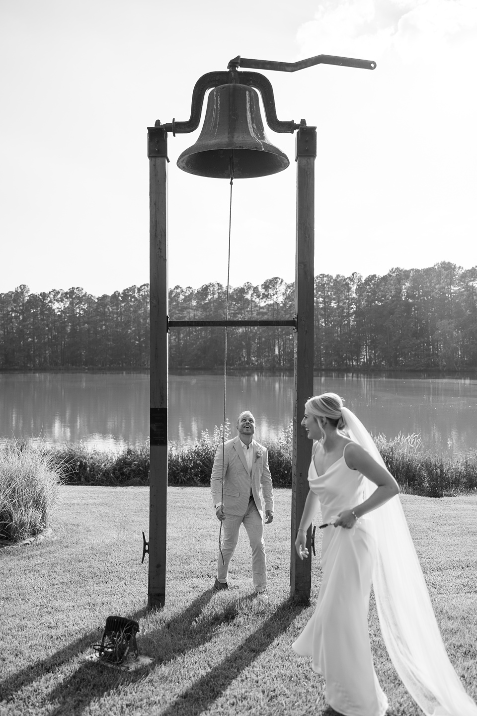 June Wedding at Angus Barn Pavilion - amandagravesphoto.com, image size:960x1440