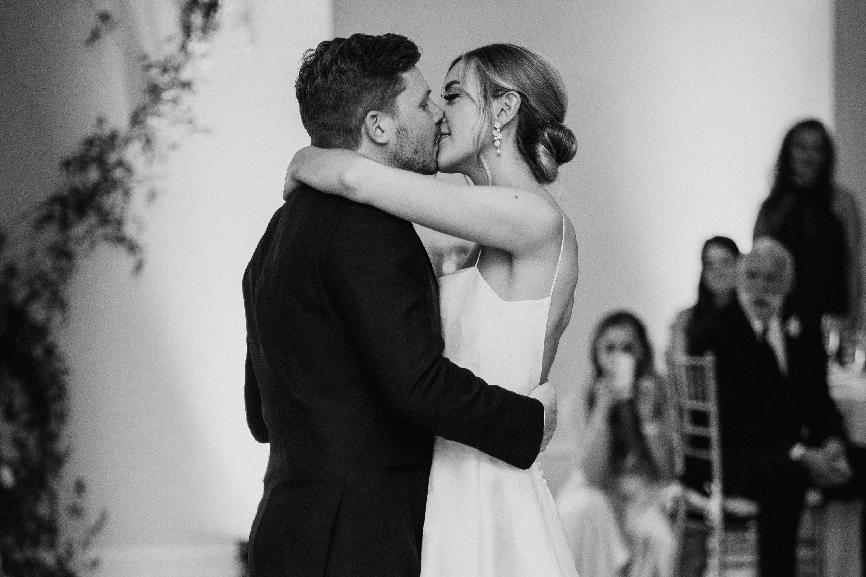 Example Shoot Title Tag Urban Denver Wedding, The Oxford Hotel Wedding