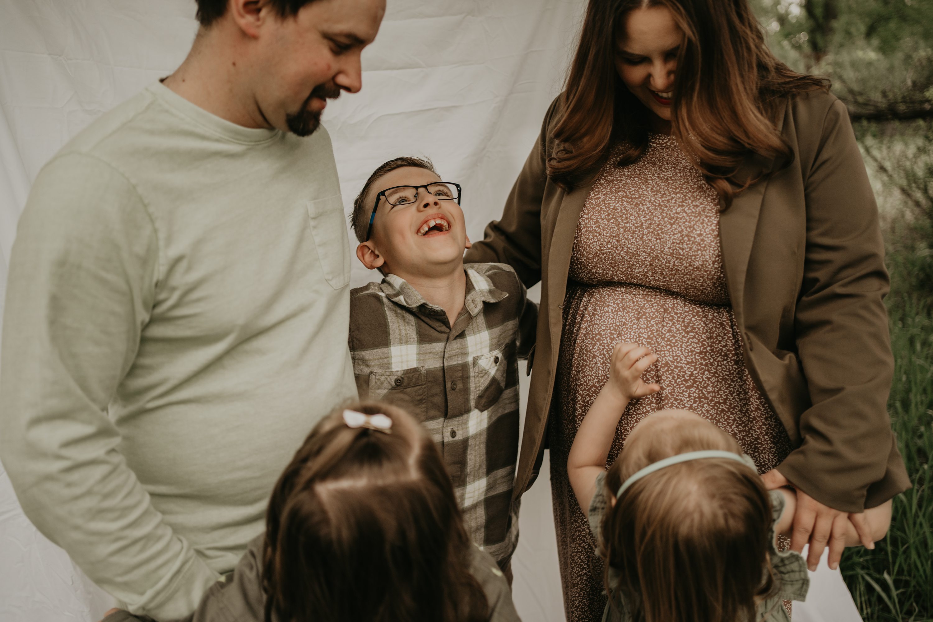 couples session,engagement photographer,michigan photographer,detroit photographer,family photographer,family detroit wedding photographer,michigan wedding photographer,michigan wedding videographer