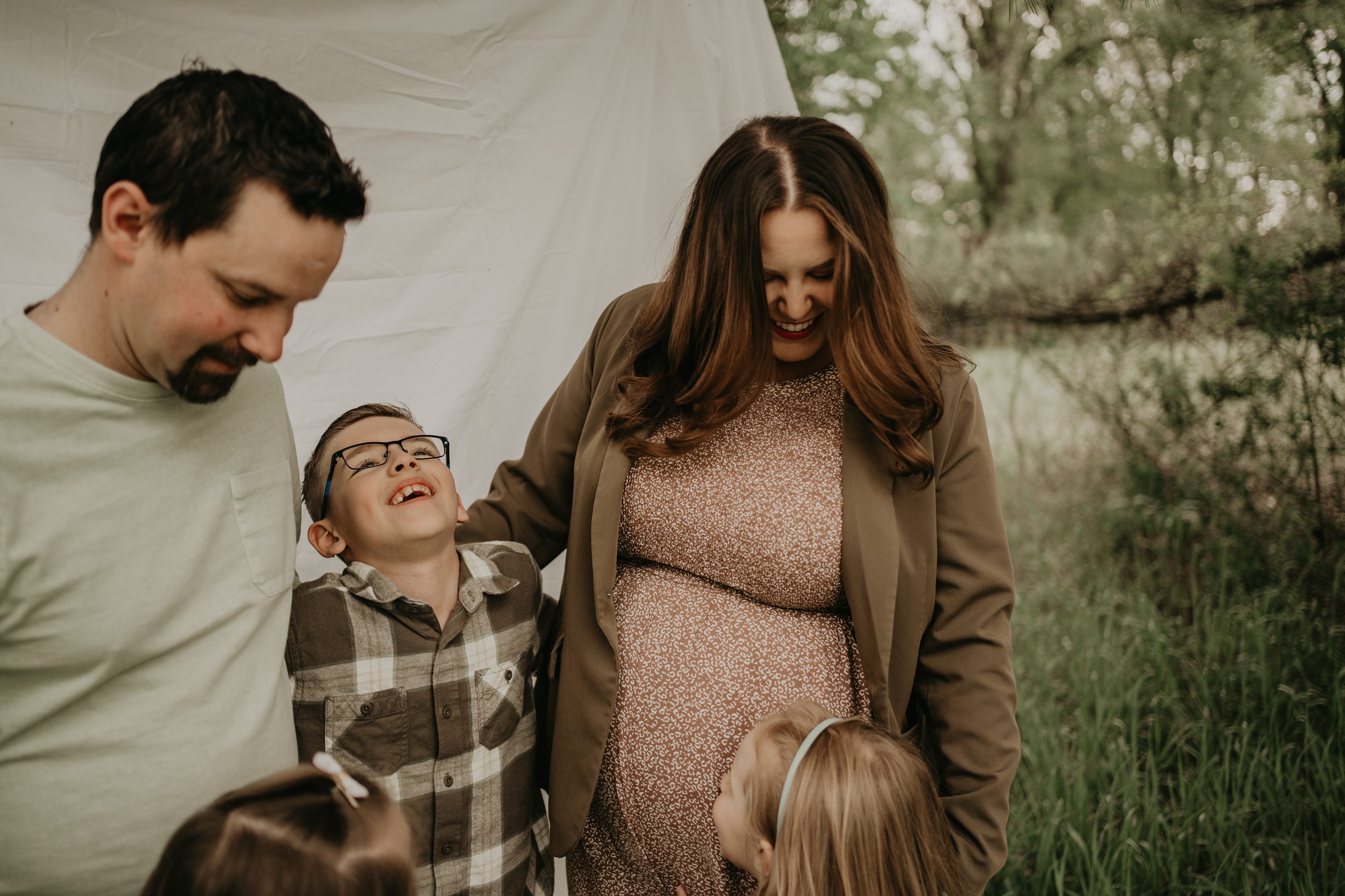 couples session,engagement photographer,michigan photographer,detroit photographer,family photographer,family detroit wedding photographer,michigan wedding photographer,michigan wedding videographer