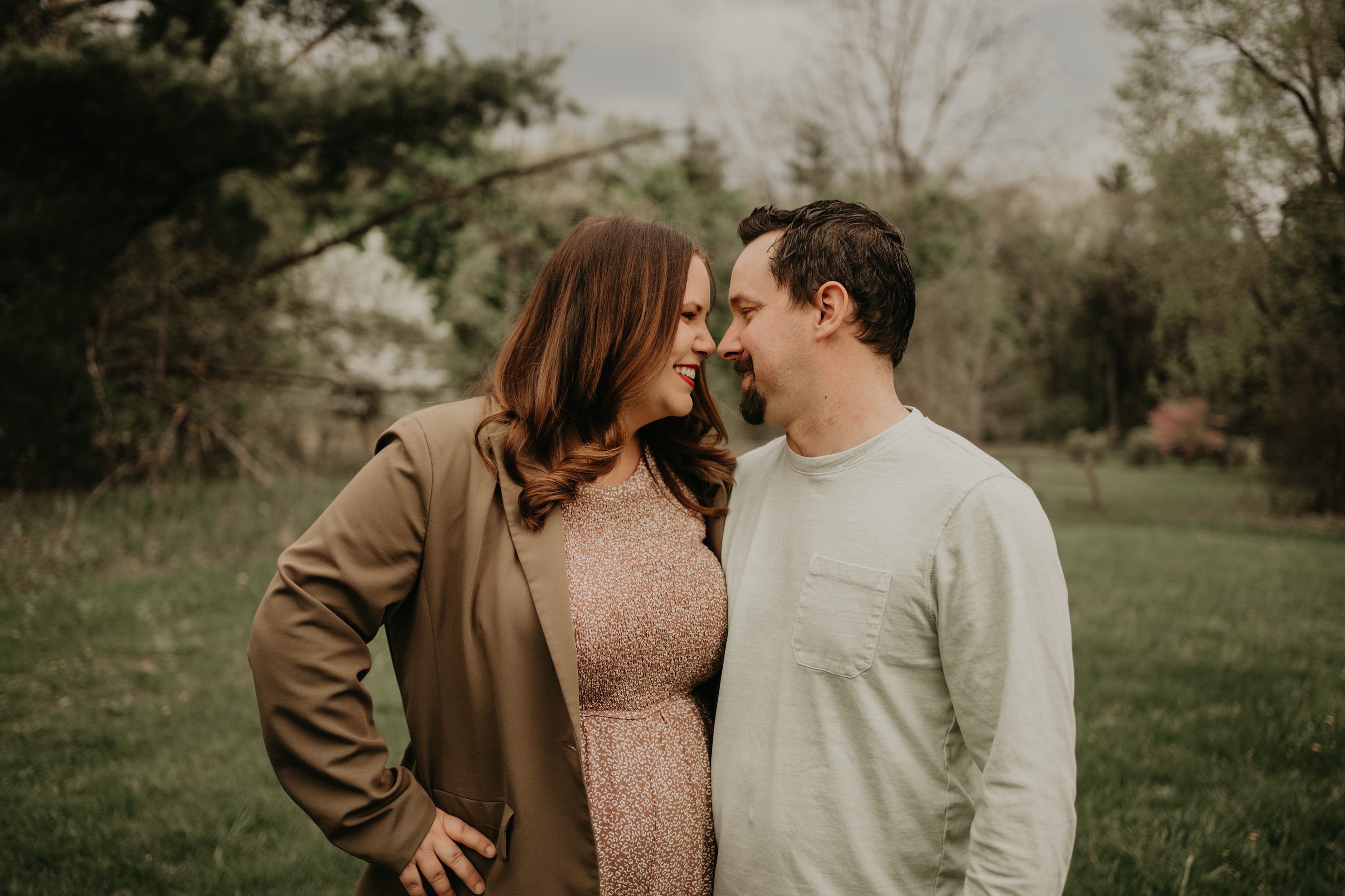 couples session,engagement photographer,michigan photographer,detroit photographer,family photographer,family detroit wedding photographer,michigan wedding photographer,michigan wedding videographer