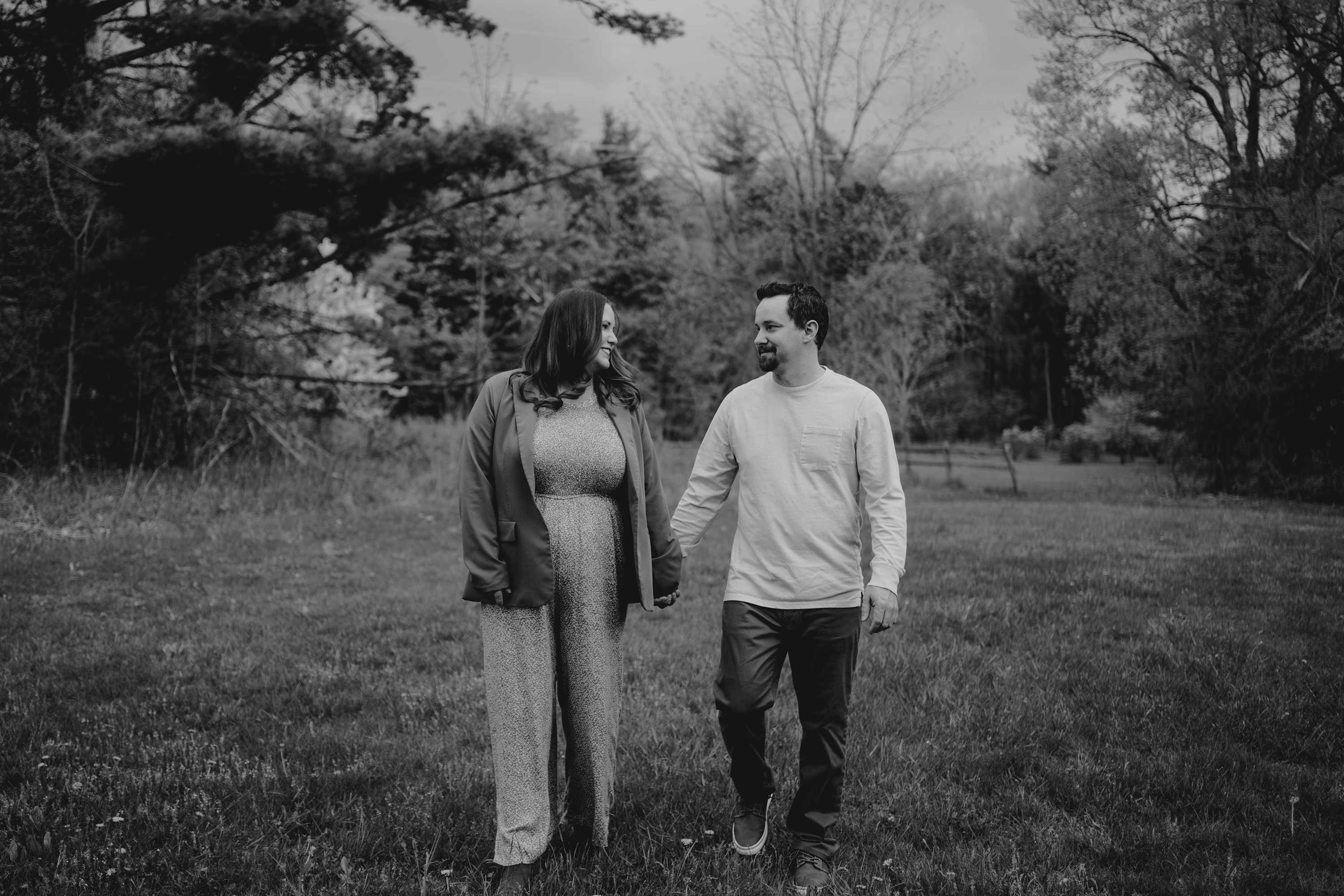 couples session,engagement photographer,michigan photographer,detroit photographer,family photographer,family detroit wedding photographer,michigan wedding photographer,michigan wedding videographer
