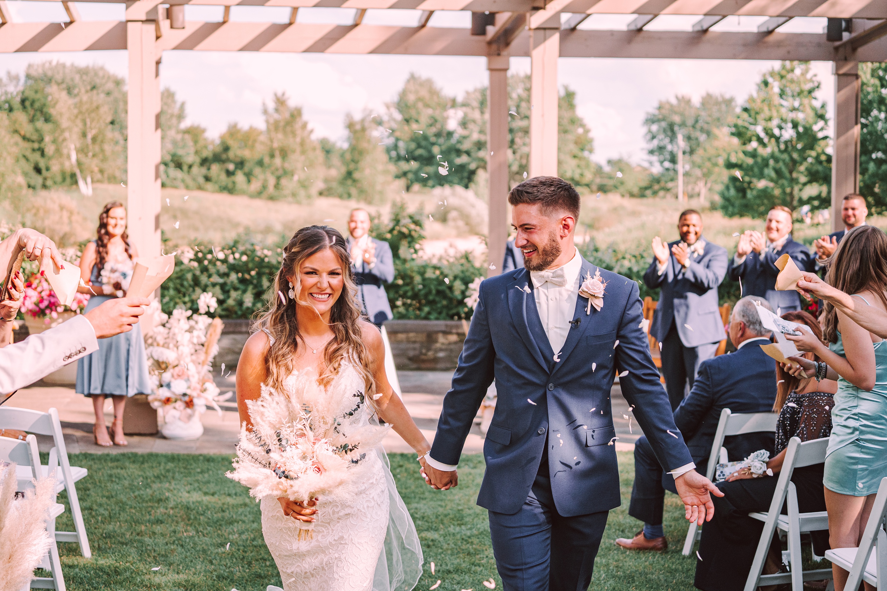 Summer Turning Stone Lodge Wedding