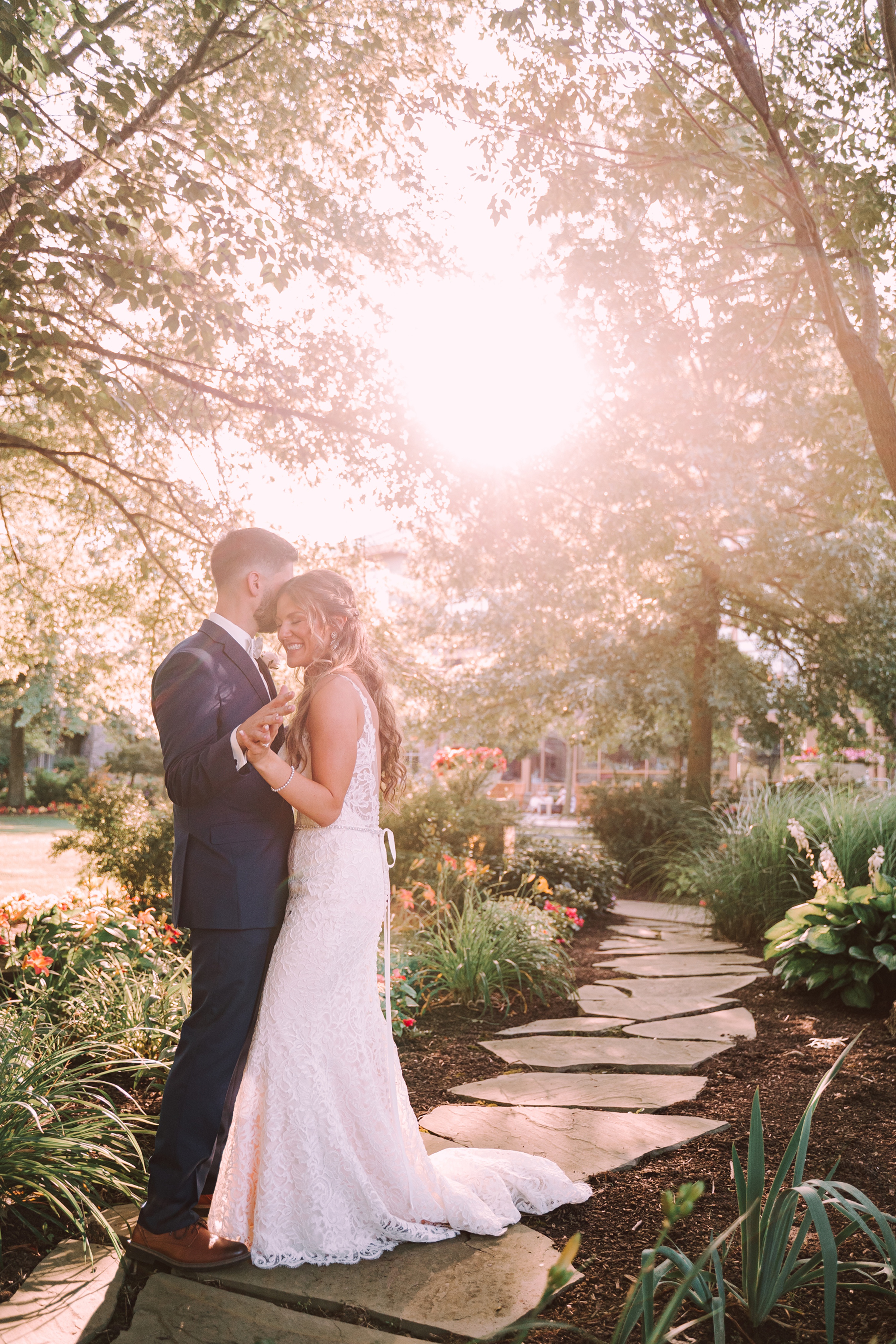 Summer Turning Stone Lodge Wedding