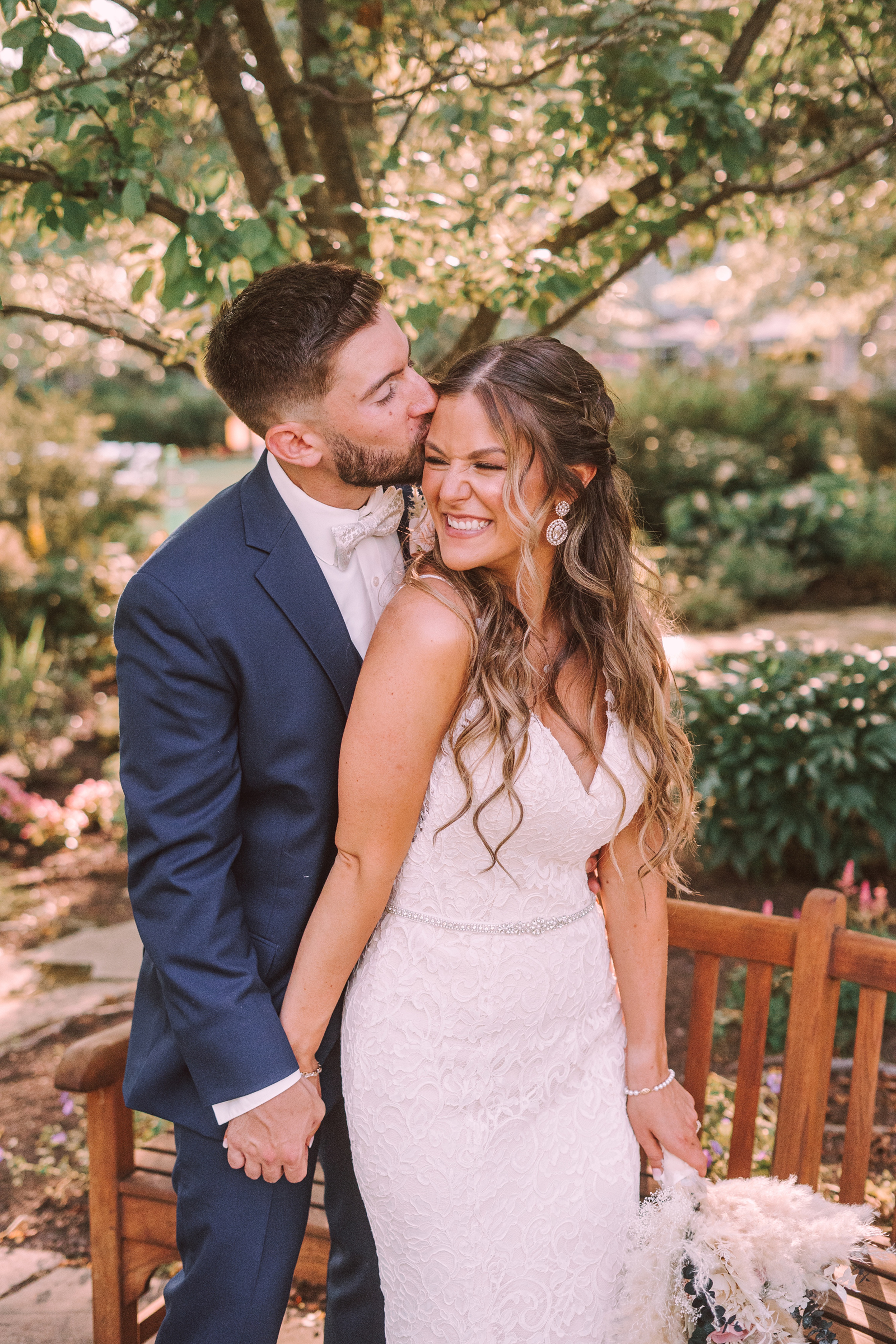 Summer Turning Stone Lodge Wedding,Best Utica NY Wedding Photographer