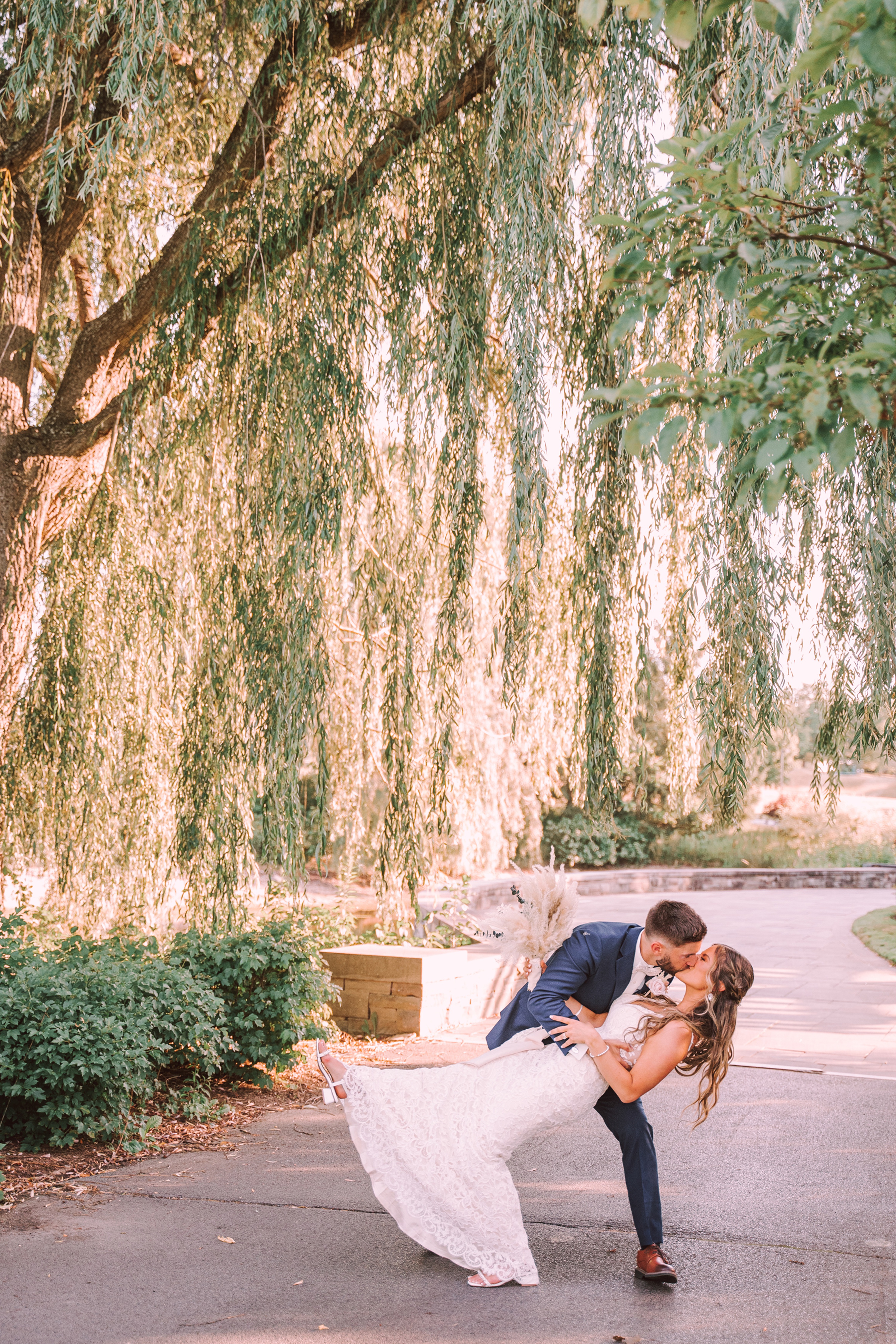 Best Utica NY Wedding Photographer