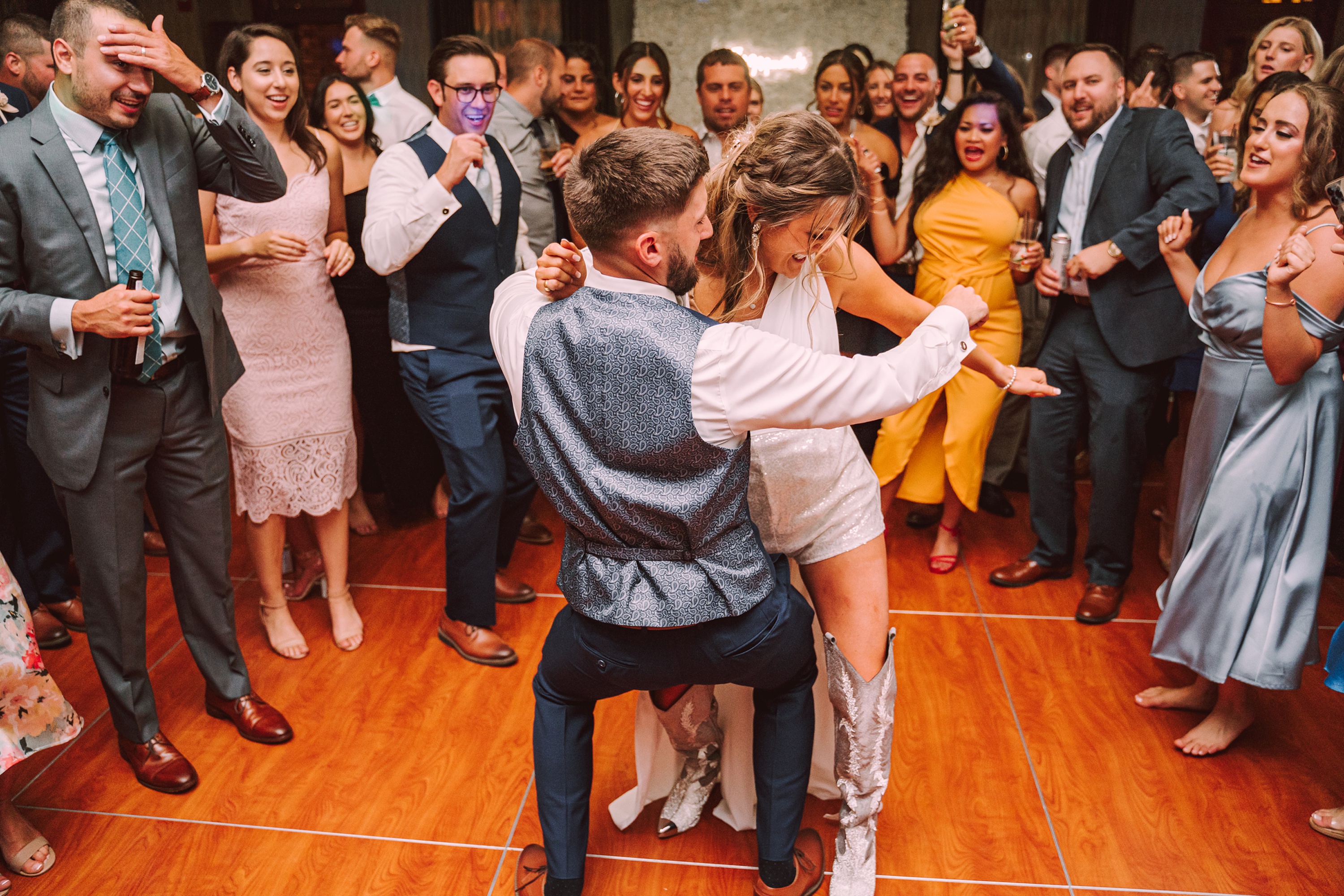 Best Utica NY Wedding Photographer