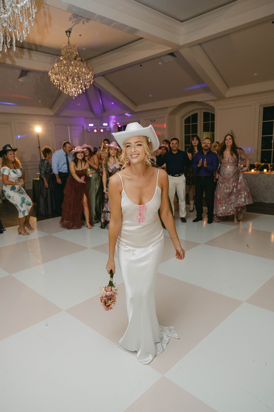  the anticipation reached a crescendo. Guests gathered under the sprawling oak trees,Immaculate Design and Stunning Details
