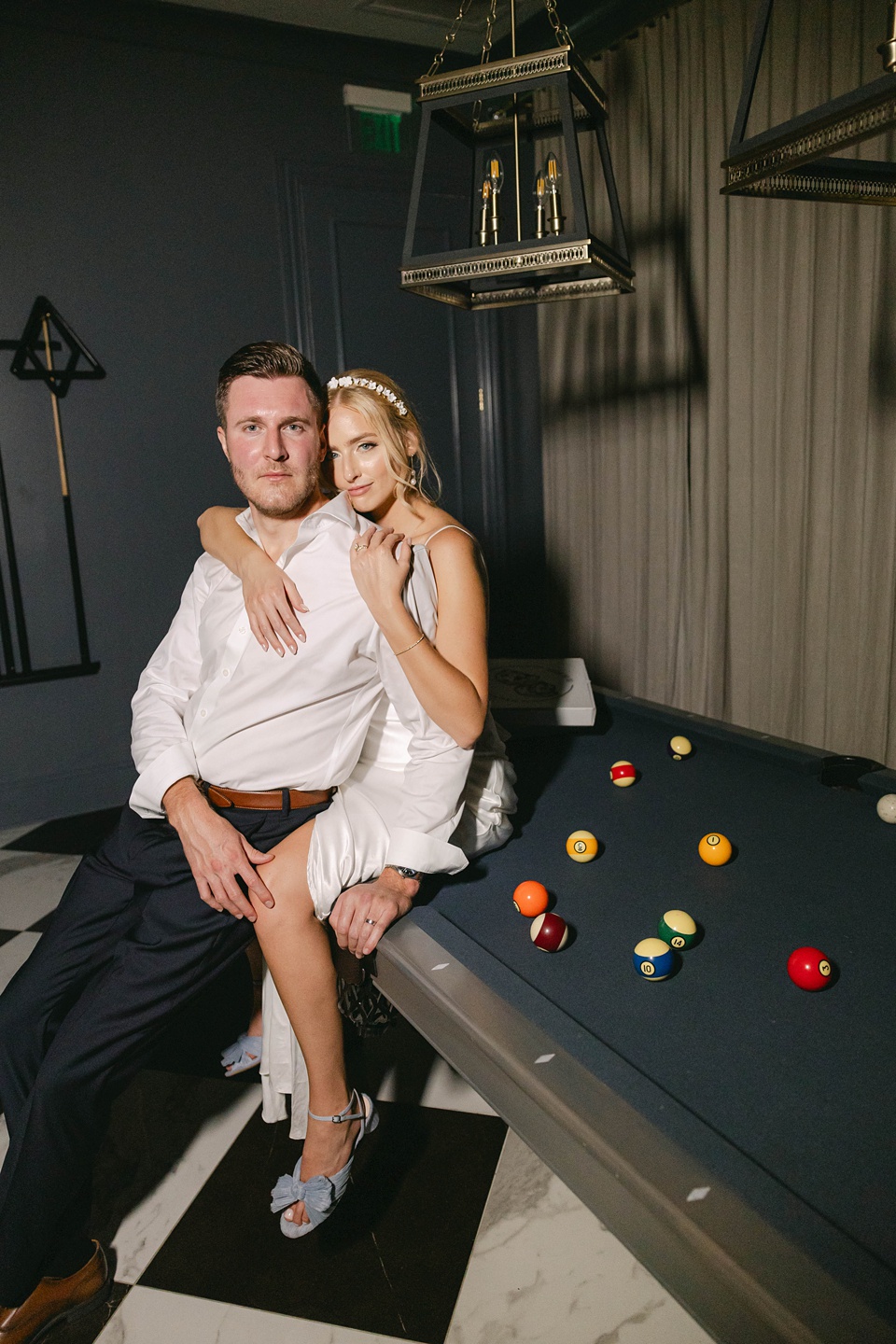  the groom and his groomsmen enjoyed some pre-ceremony bonding in the groom suite, this wedding exuded elegance at every turn. The couple's impeccable taste shone through in the immaculate design