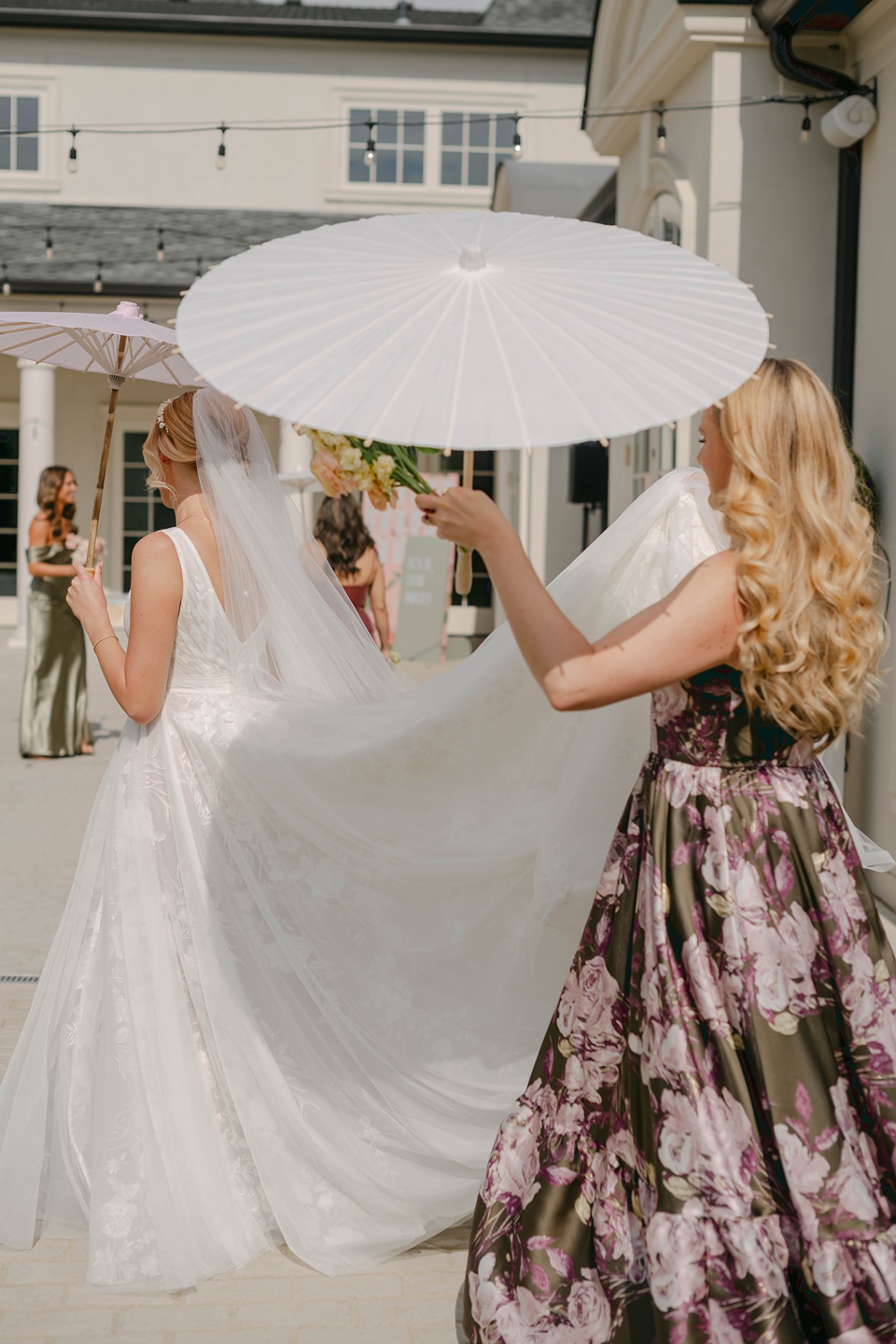  the festivities took a delicious turn with a late-night pizza party,Title: Celebrating Love and Elegance: An Unforgettable October Wedding at Hillside Estates

Introduction:
Welcome to our latest wedding photography feature