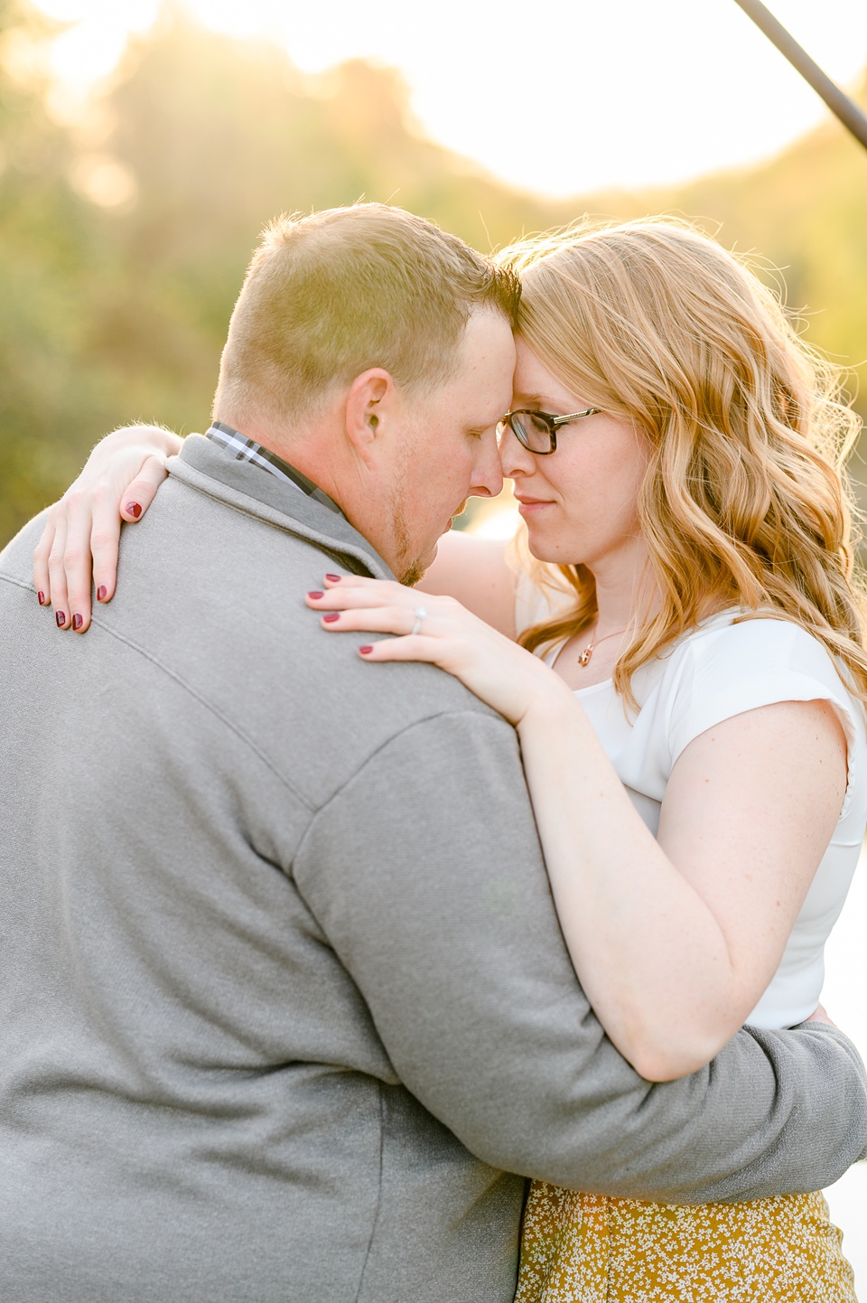 fargo engagement photos,fall engagement session