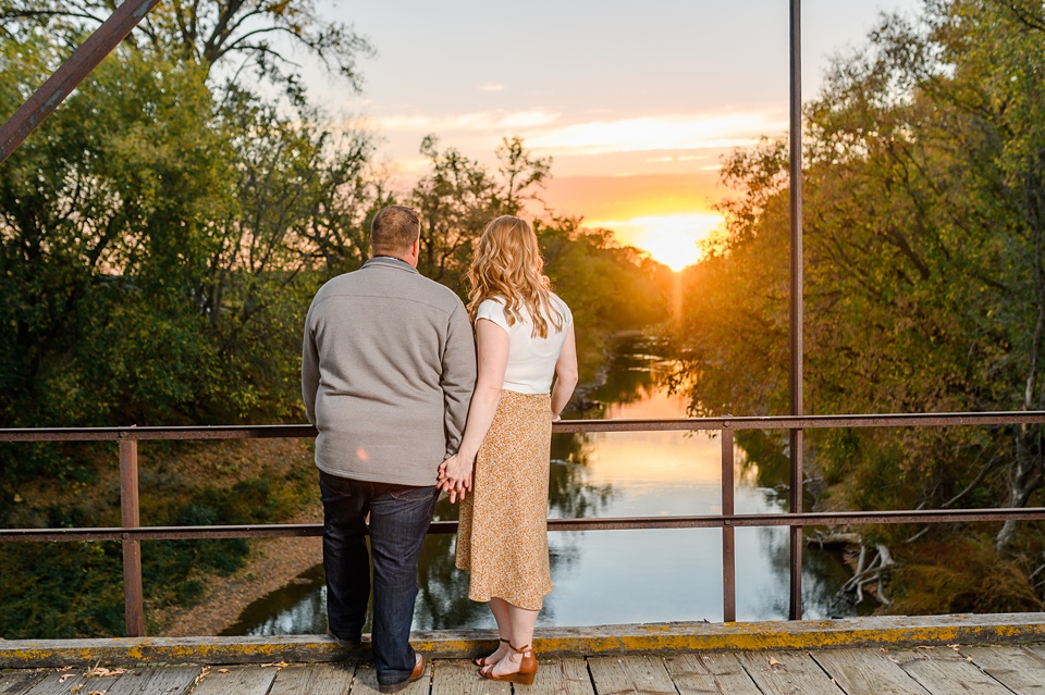 fargo engagement photos,Chelsea Joy Photography