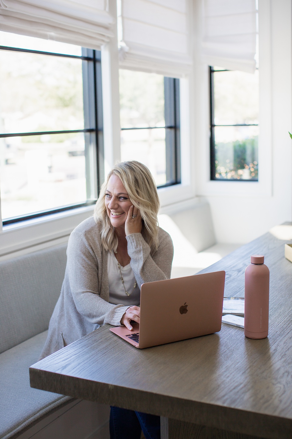 What to wear,Womens Fashion,Arizon Small Business,Arizona Branding Session