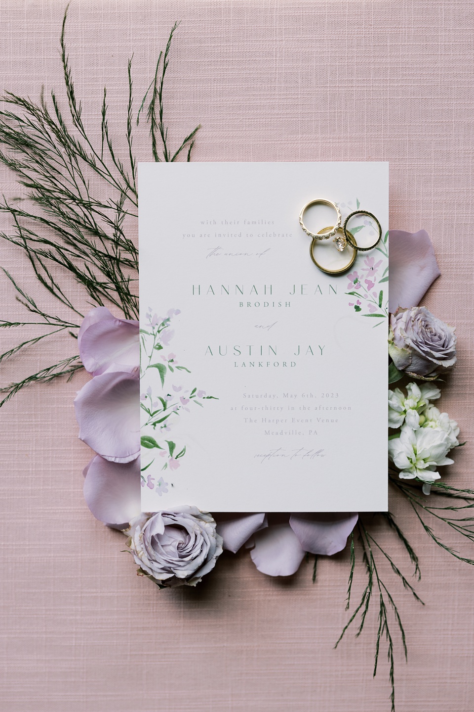 Austin + Hannah | Dreamy Spring Wedding at The Harper Event Venue | ROSIE  Photography