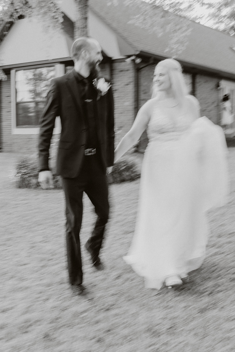 georgia,augusta,Wedding,local,backyard,intimate,luxury,anthropologie,boho,homemade,diy,chic,photographer,photographer,photography,anna sams,south carolina,north augusta,north carolina,columbia,charleston,atlanta,charlotte,warm,moody,bohemian,film
