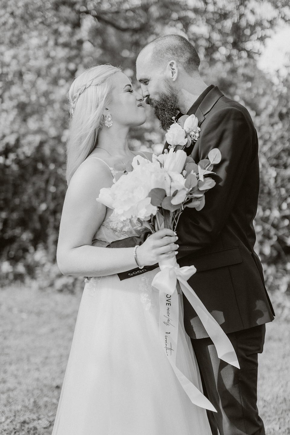 georgia,augusta,Wedding,local,backyard,intimate,luxury,anthropologie,boho,homemade,diy,chic,photographer,photographer,photography,anna sams,south carolina,north augusta,north carolina,columbia,charleston,atlanta,charlotte,warm,moody,bohemian,film