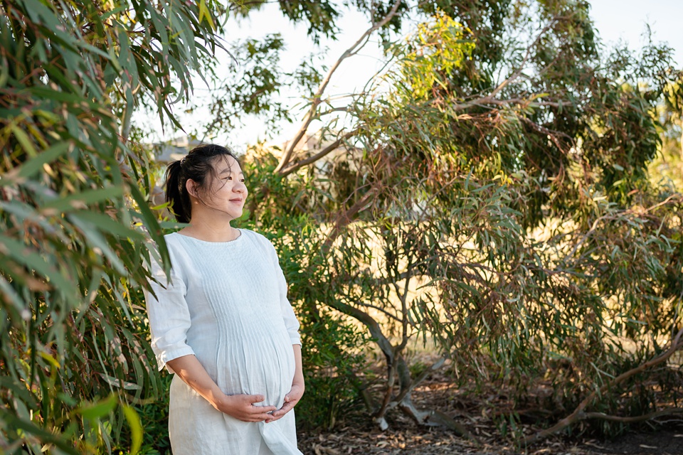 melbournematernityphotos,outdoormaternityphotos,bumptobabyshoots maternityphotographermelbourne,professionalphotographermelbourne