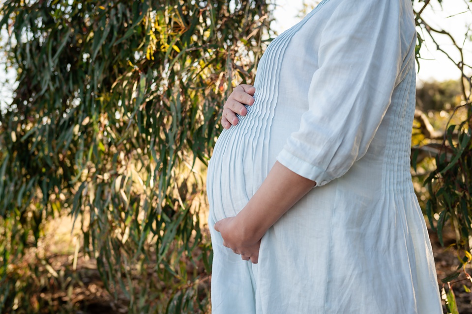 melbournematernityphotos,outdoormaternityphotos,bumptobabyshoots melbournecandidphotographer,professionalmaternityphotosmelbourne