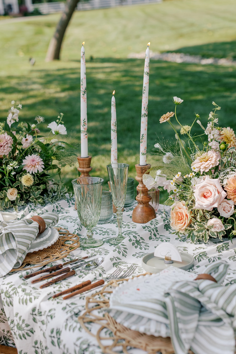 Image by Hope Helmuth Oaks Waterfront Hotel Wedding Photographers,East COast Wedding