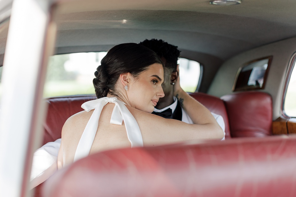 Image by Hope Helmuth Oaks Waterfront Hotel Wedding Photographers,East COast Wedding