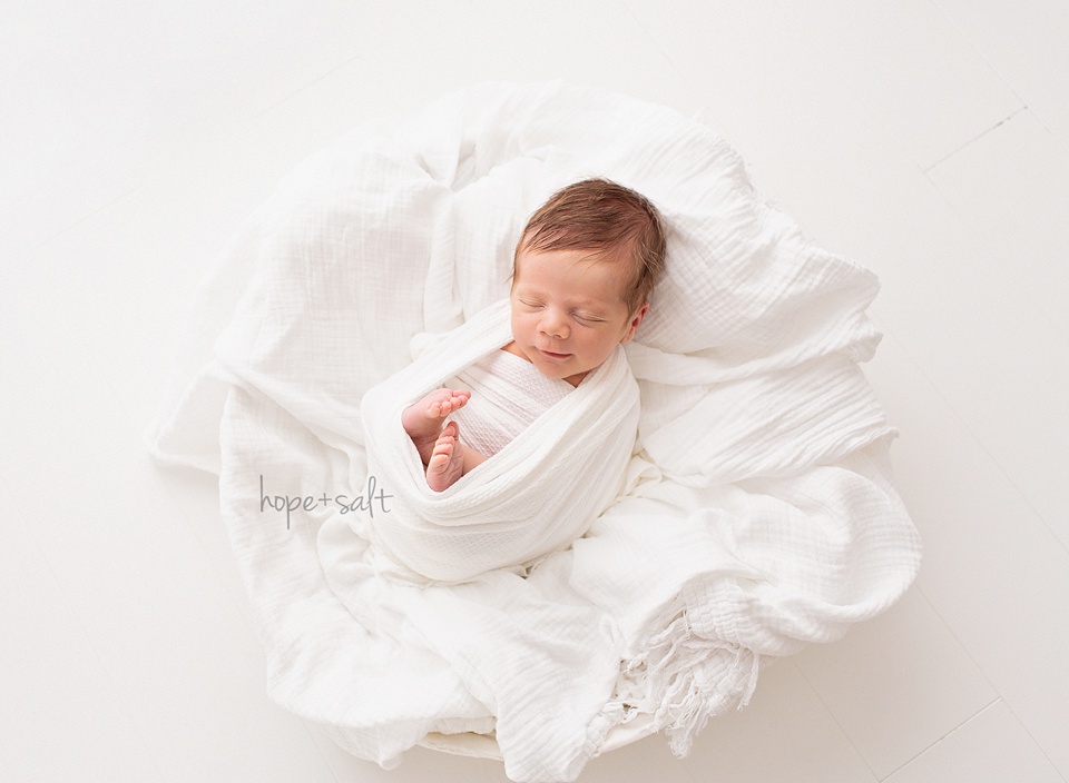 Example Shoot Title Tag all whites,blankets