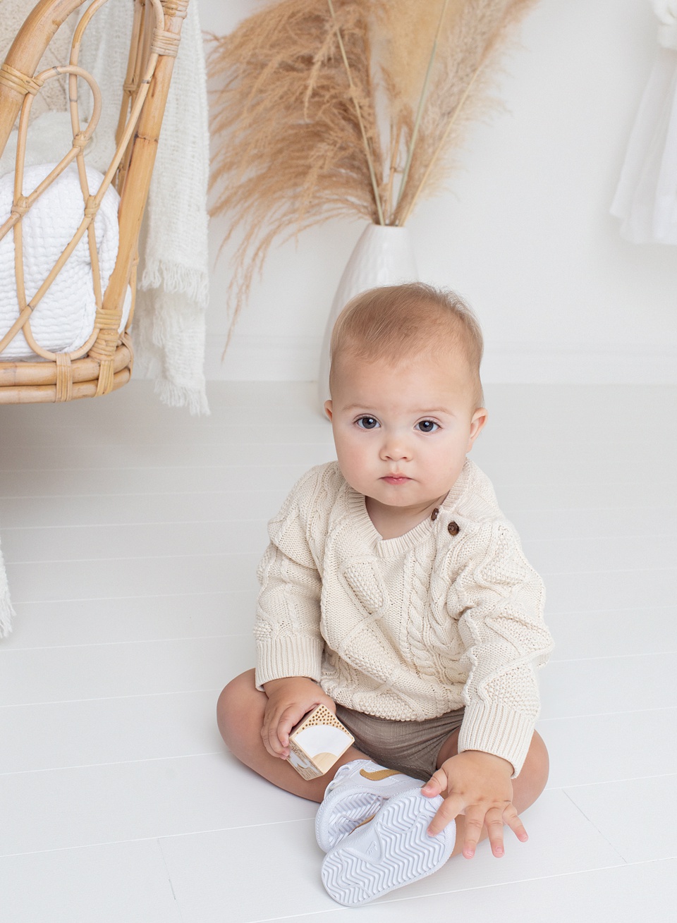 Example Shoot Title Tag all white studio,baby boy one year old