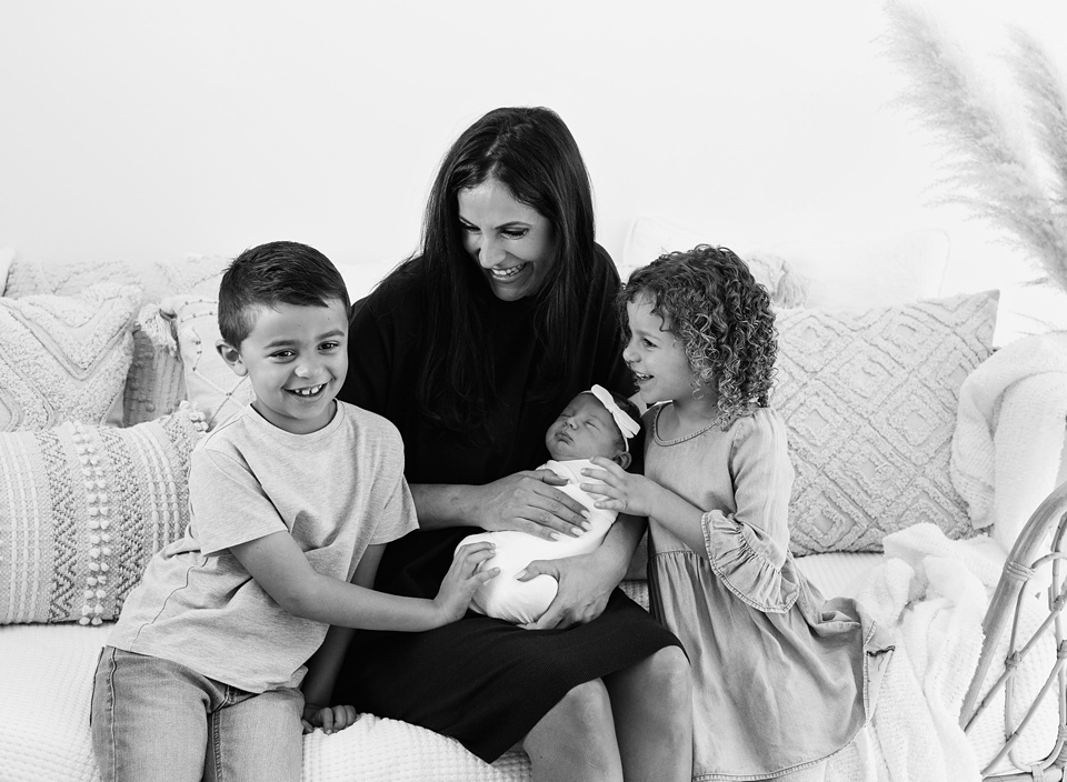 Example Shoot Title Tag luxury newborn photography,simple
