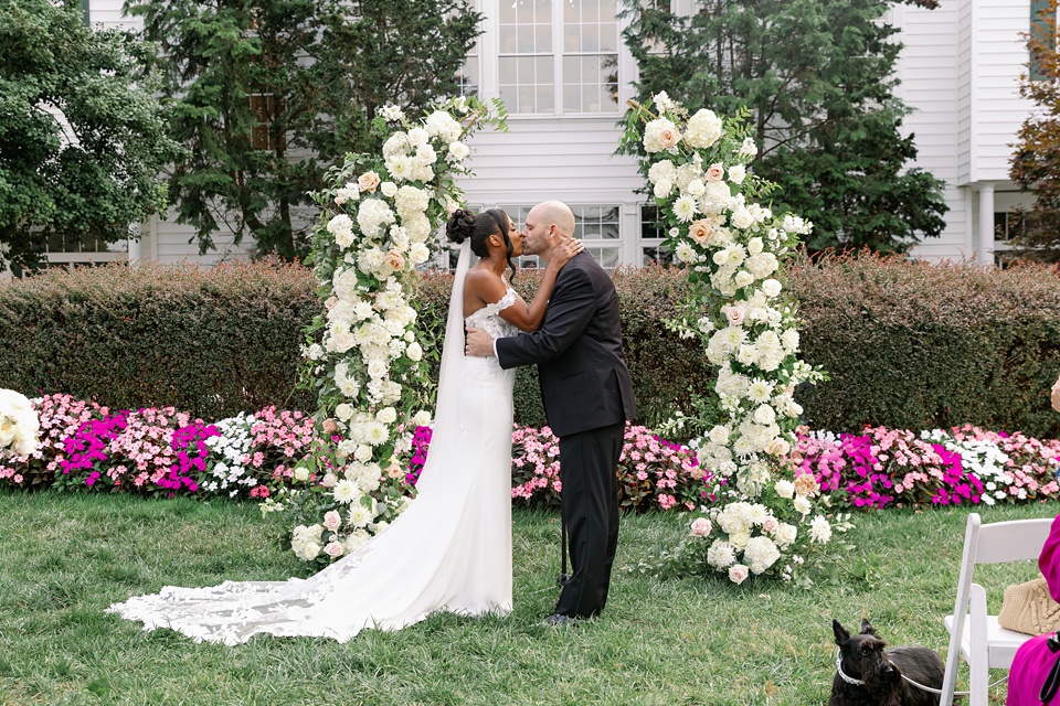 heritage hunt country club,interatial wedding couple