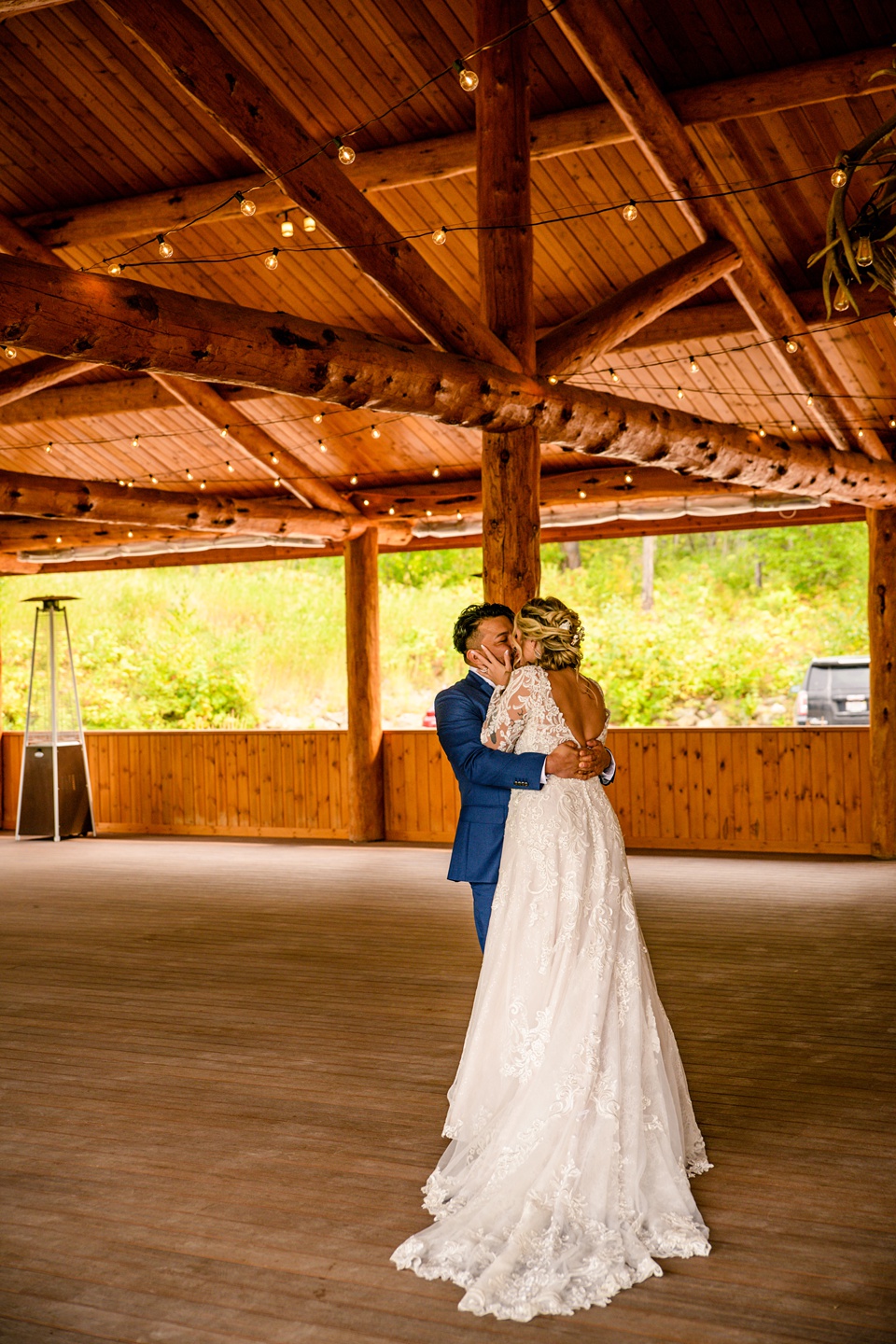 micro wedding,Adventure Elopement,Sun Point Glacier National Park,Sunset photos,Wildflower Wedding Photos,Unique Elopement,Going to the Sun Road