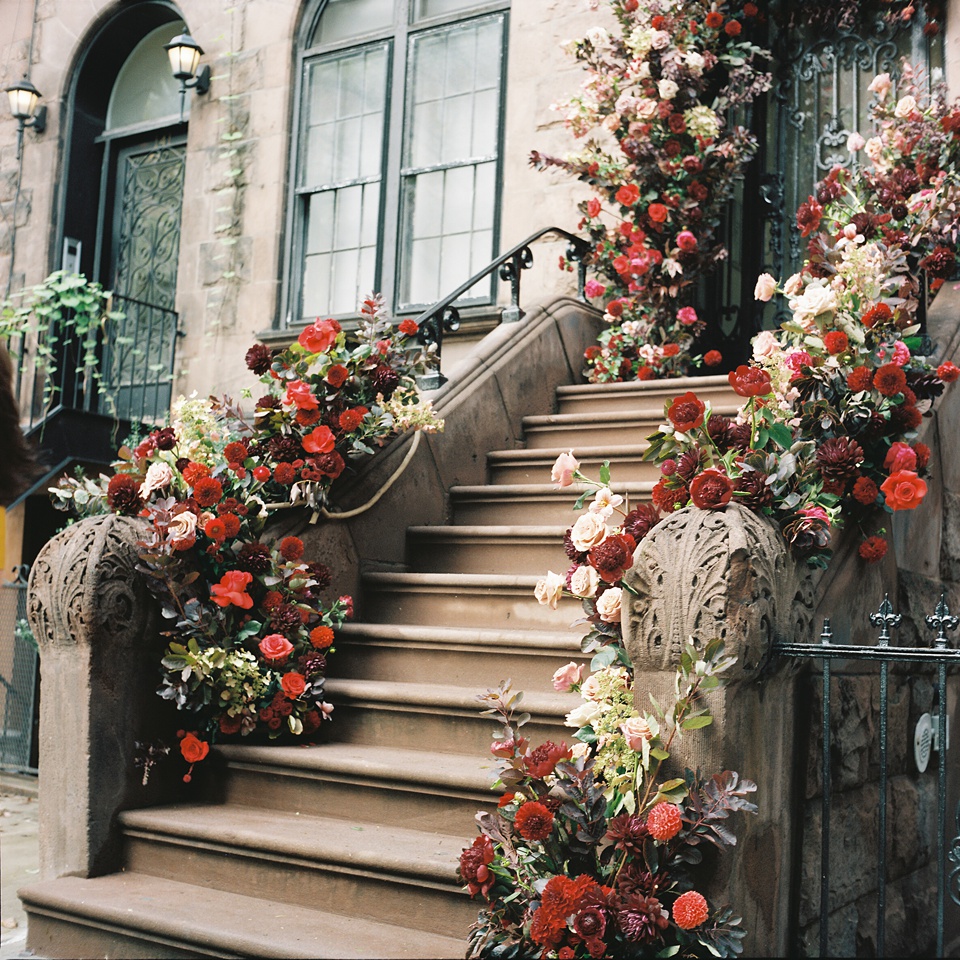 nyc stoop wedding,New York City Stoop Adorned with Romantic Spring Florals