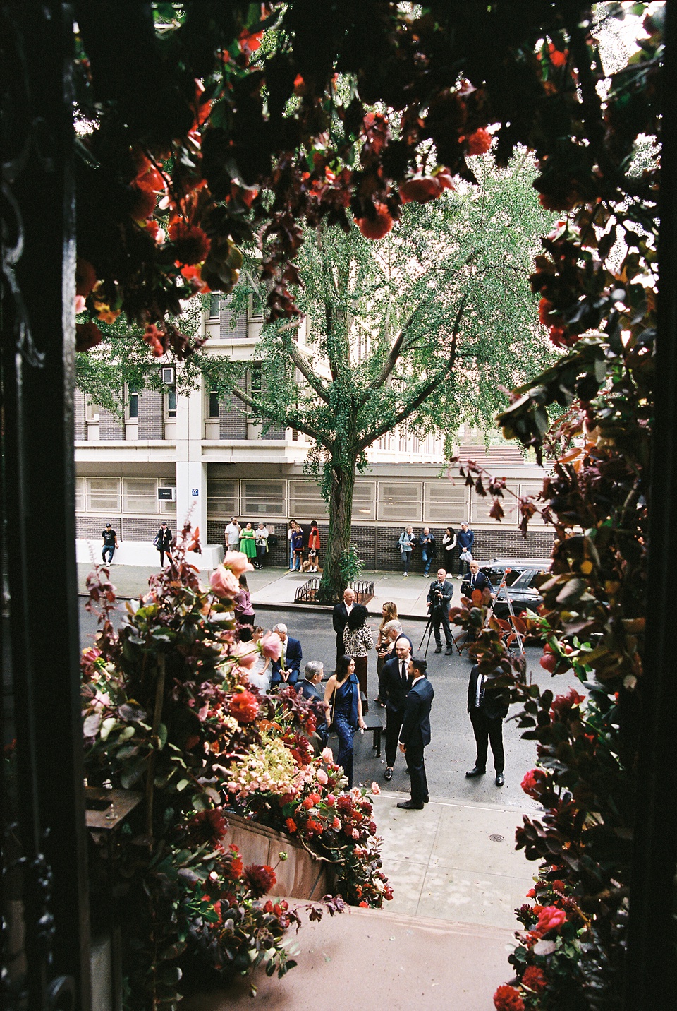 nyc stoop wedding,Bride and Groom on New York City Stoop