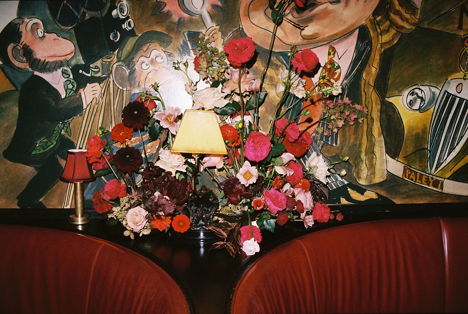 Reception at Monkey Bar with Vintage New York Vibes,New York City Stoop Adorned with Romantic Spring Florals