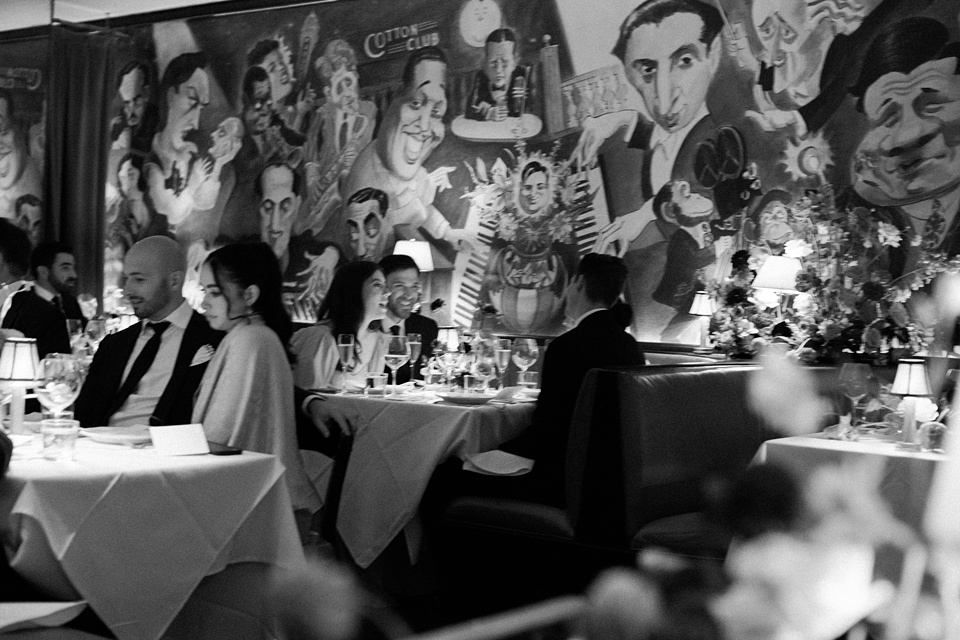 Reception at Monkey Bar with Vintage New York Vibes