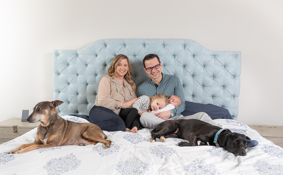 newborn photographer madison alabama,maternity photographer huntsville alabama