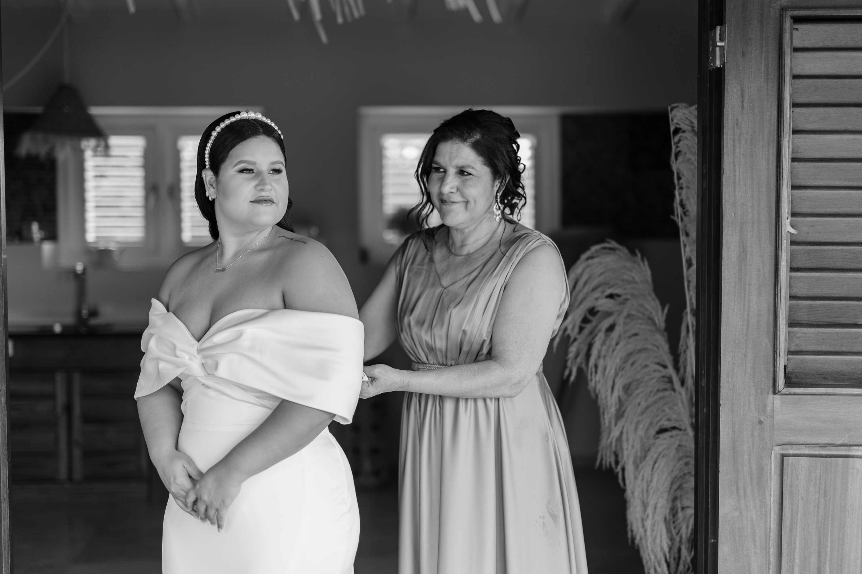 Villa Maria Curacao Wedding Photography Bloomfeld Luxury Bridal