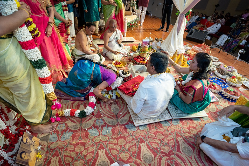 Nivi + Kousik, South Indian Wedding Livermore Hindu Temple