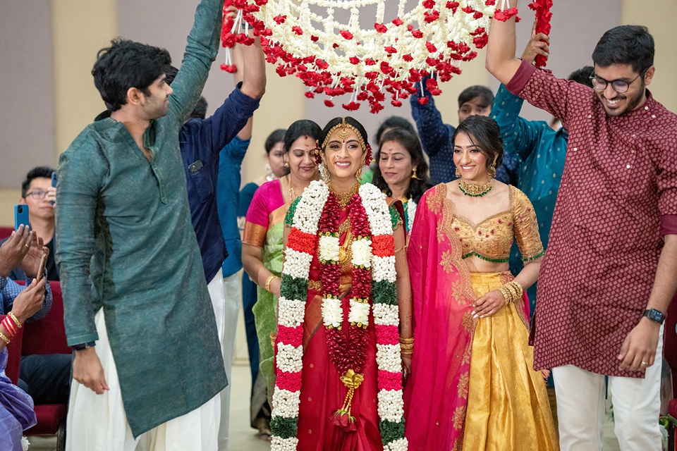 Nivi + Kousik, South Indian Wedding Livermore Hindu Temple