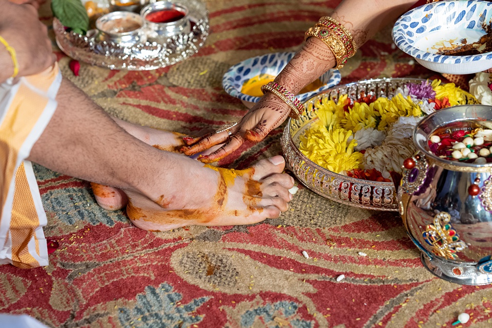 Nivi + Kousik, South Indian Wedding Livermore Hindu Temple