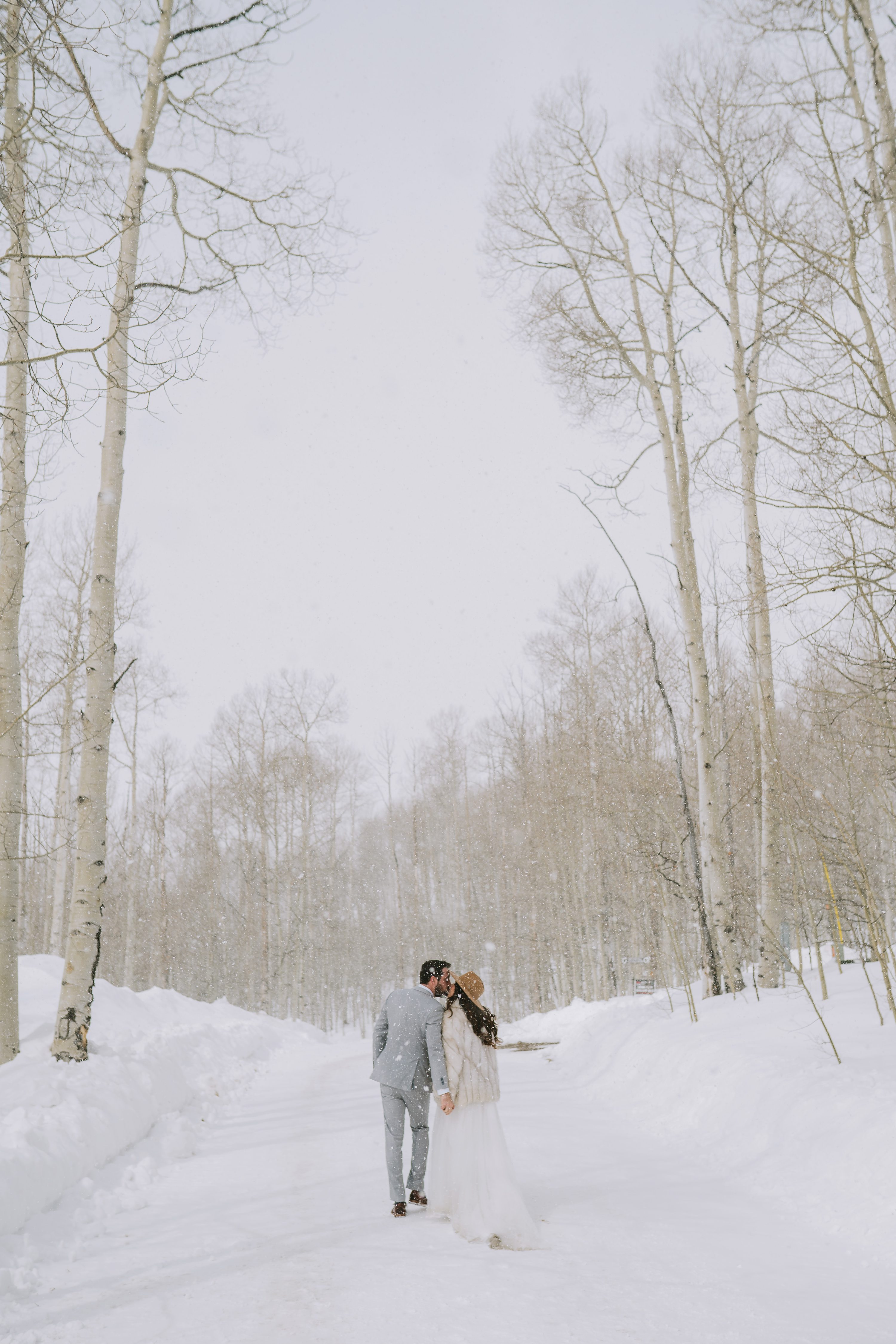 destination wedding photographer,mountain wedding photographer