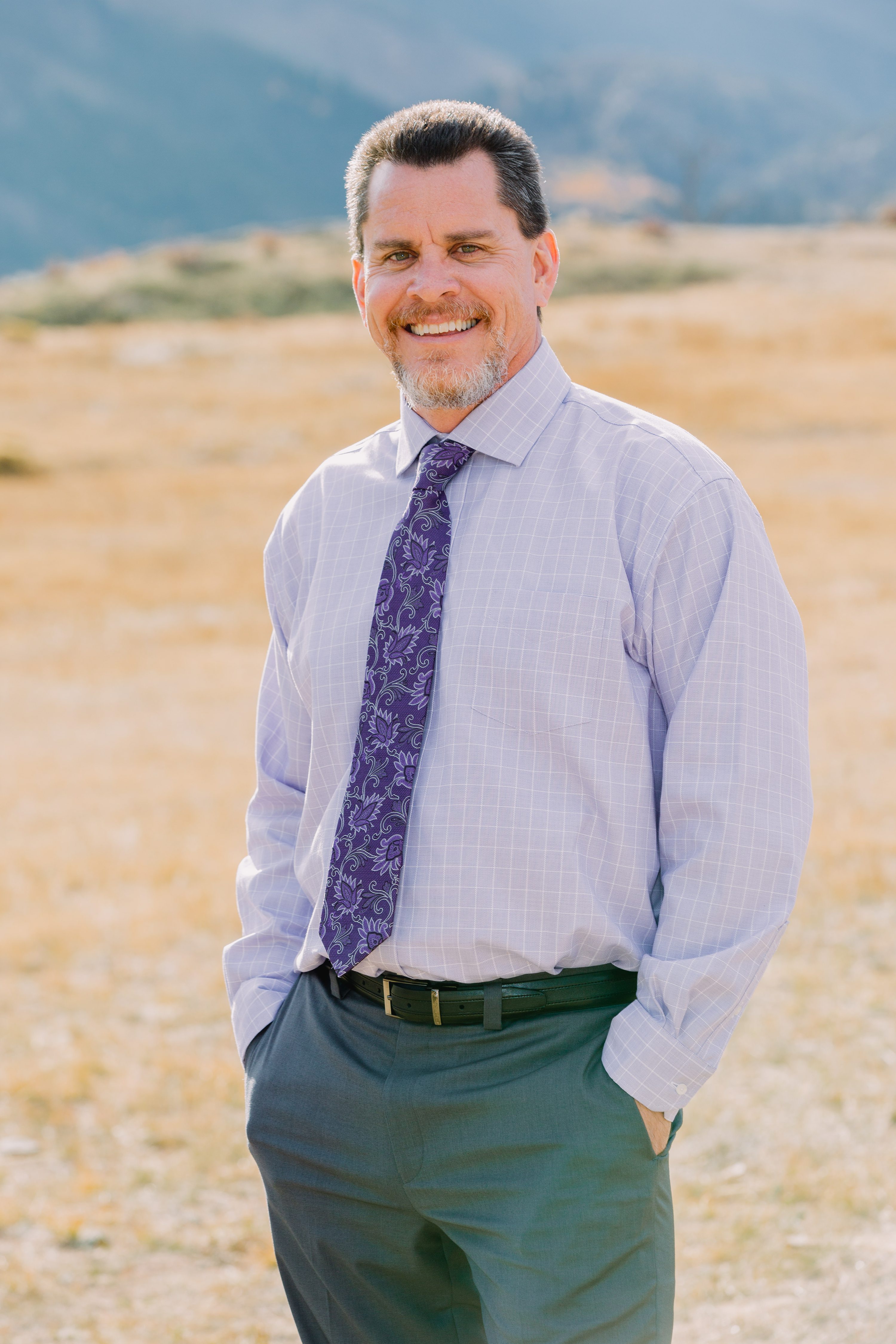 estes park,fall colors,groom,purple tie