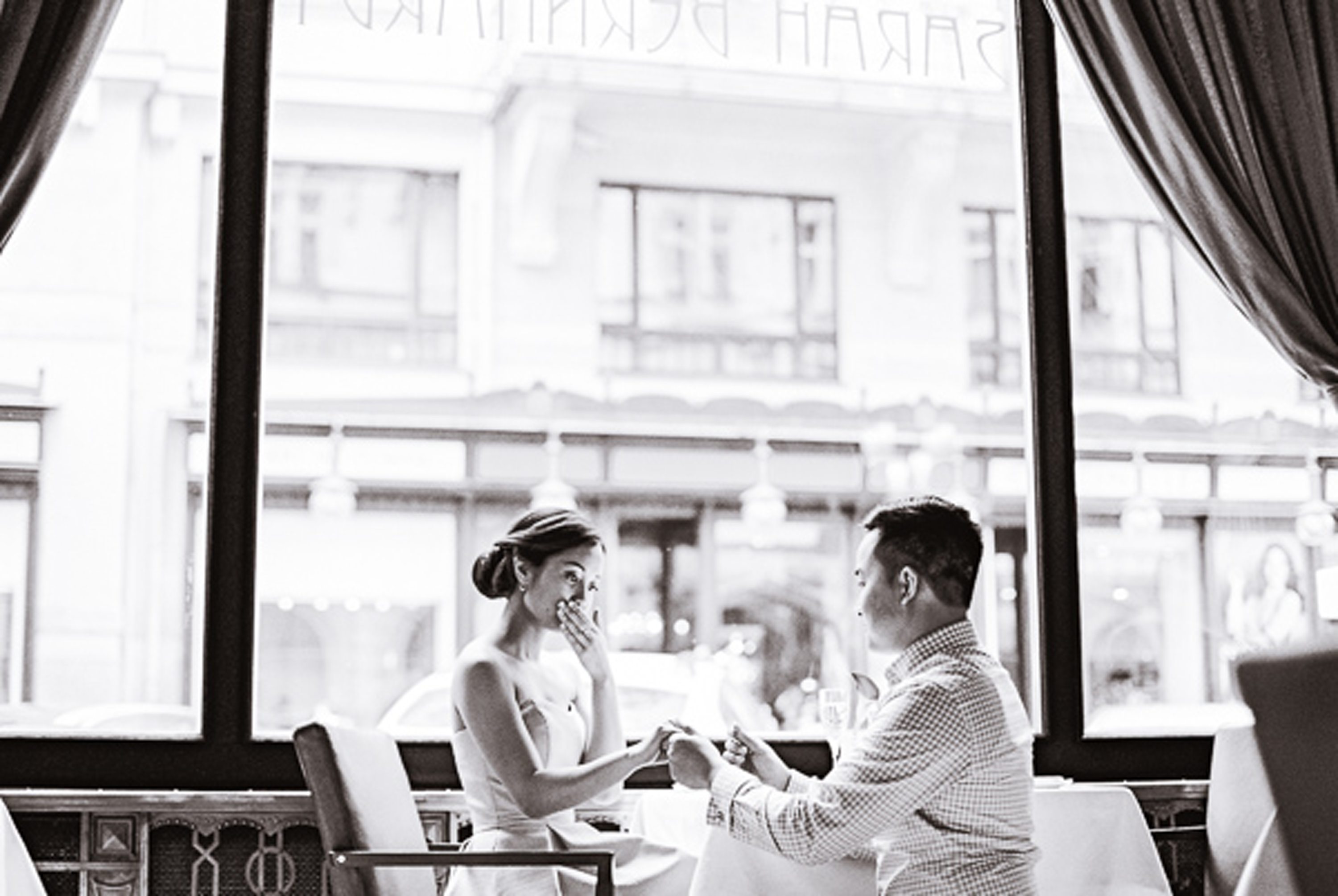 prague,couple in love